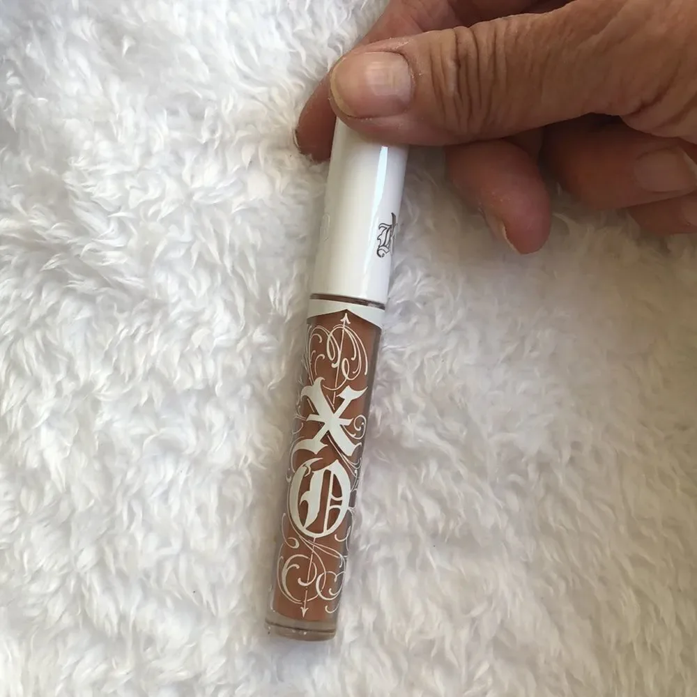 KVD Beauty High Shine Lip Gloss in Camellia NIB